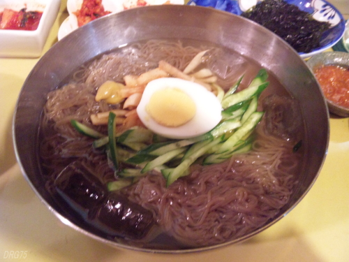神奈川県横浜市中区福富町の韓国家庭料理コマの冷麺
