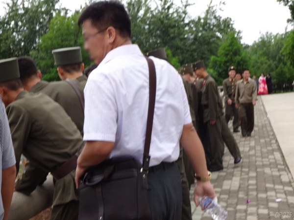 北朝鮮の先軍動物園