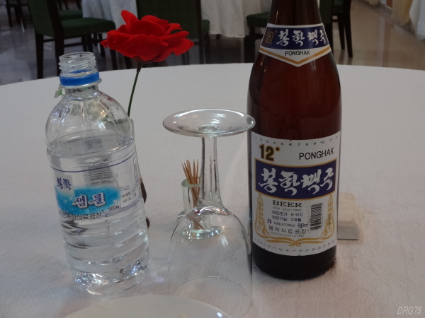北朝鮮のポンハクビール（鳳鶴ビール）