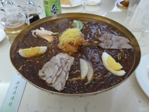 玉流館の冷麺 pyongyang cold noodle