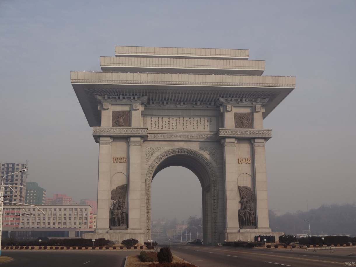 北朝鮮平壌の凱旋門